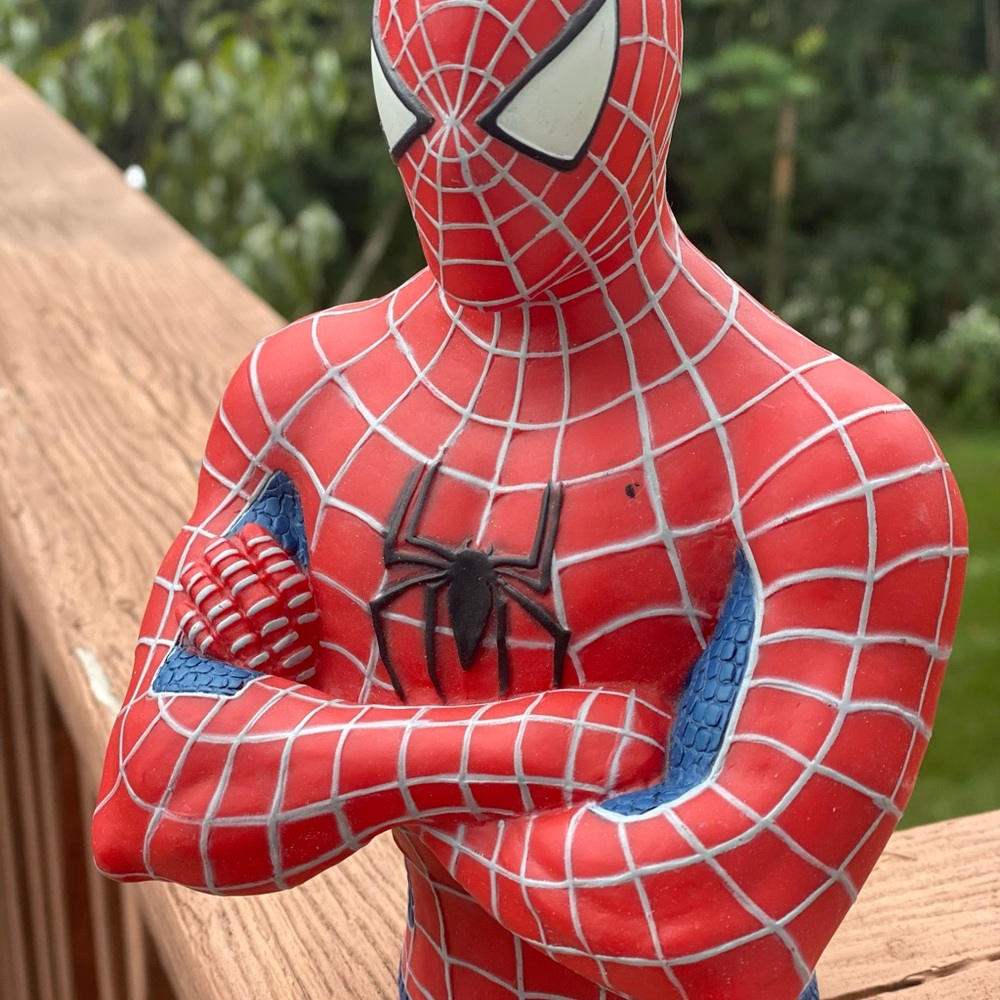 Marvel Spiderman Bust Coin Bank 6.5” Red / Blue Suit Black Spider New 2007🕷️🕸️